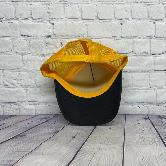 Vintage Hat Cap Snapback Black Yellow WILTER Auto UAP Trucker Bill Curved Item2 - Picture 7 of 8